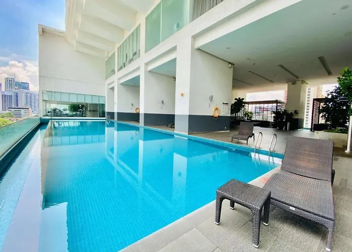 10Pax Penthouse - Ultimate Urban Experience At Changkat By Verano