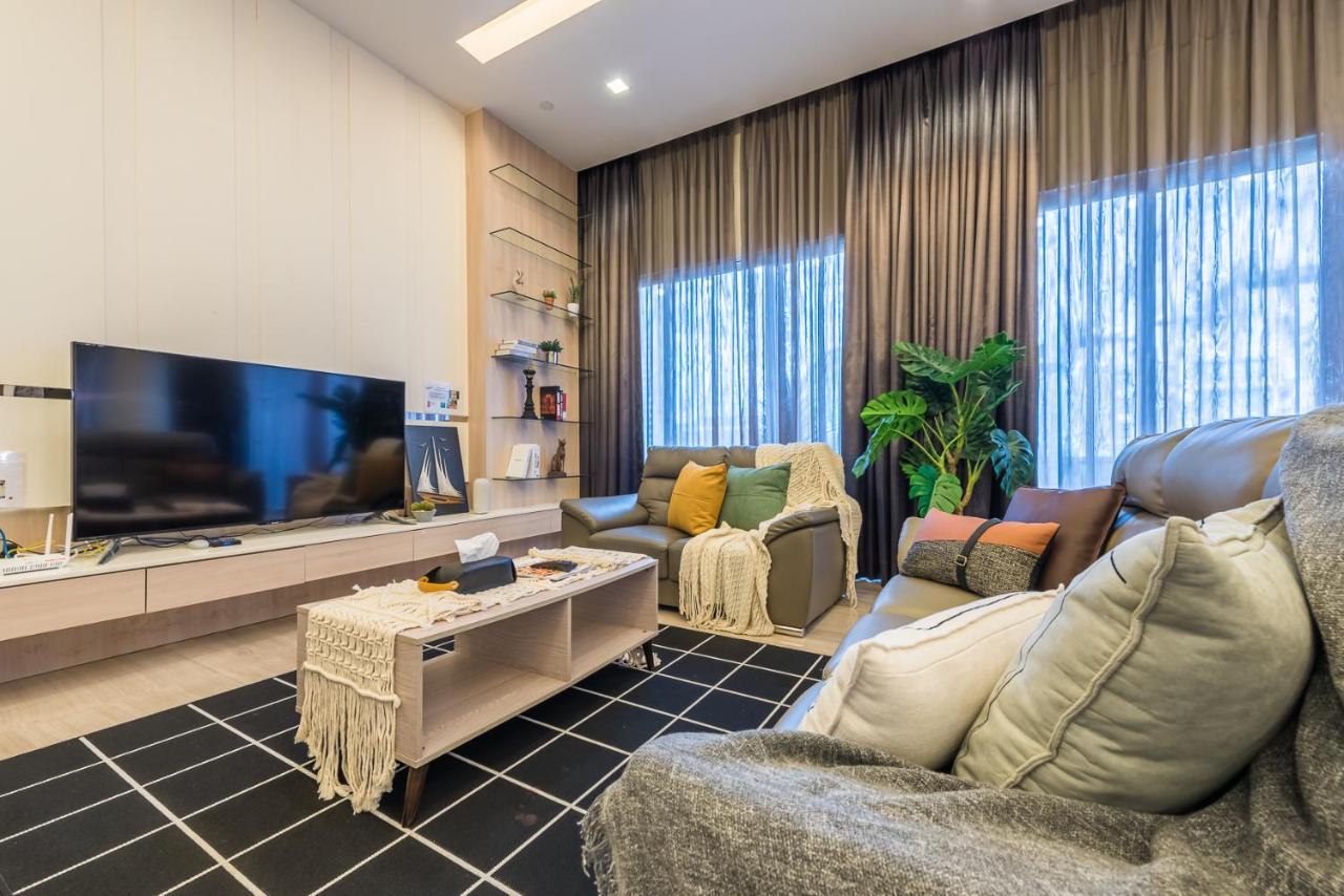 Pangsapuri 10pax Penthouse - Ultimate Urban Experience At Changkat By Verano *