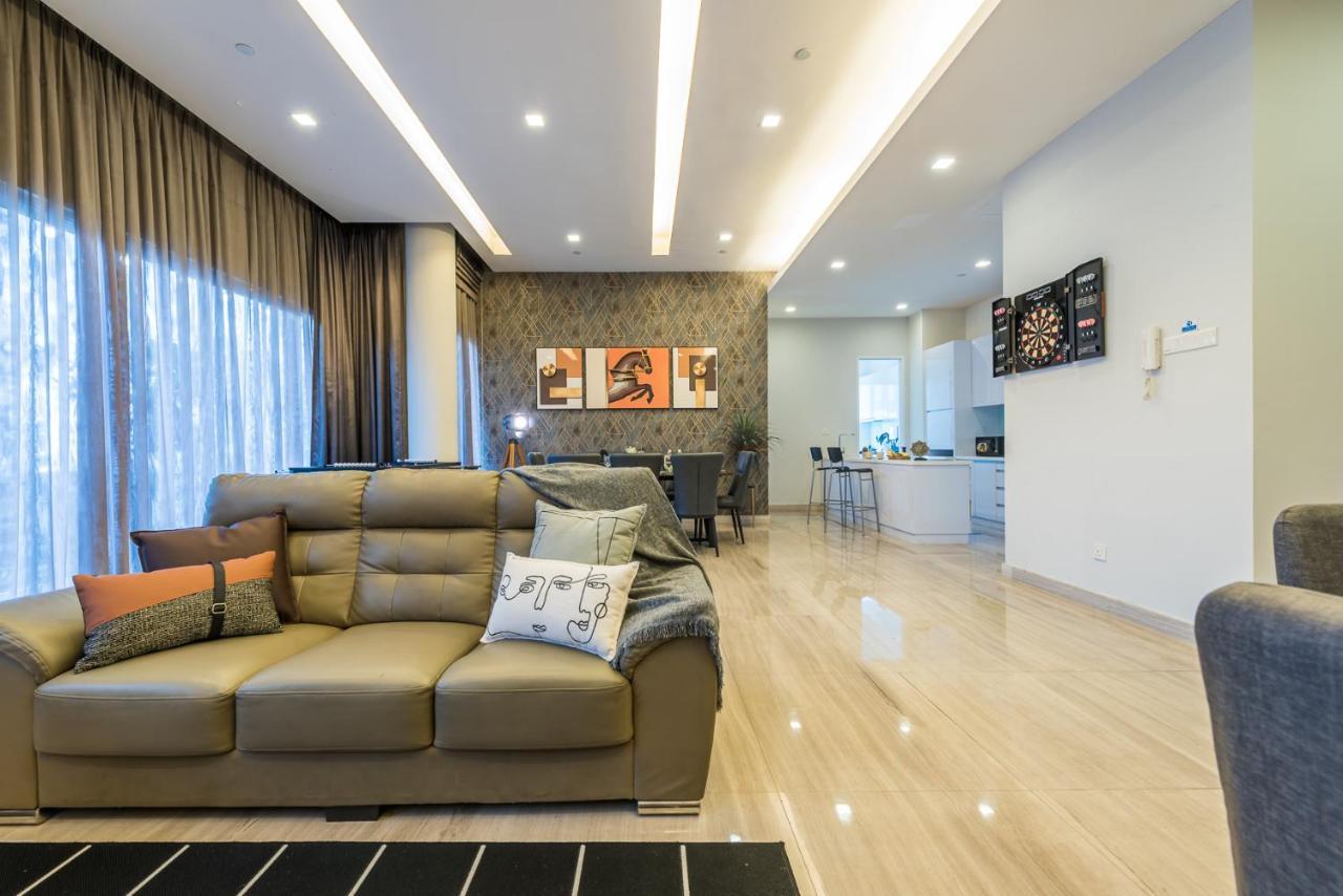 10pax Penthouse - Ultimate Urban Experience At Changkat By Verano *